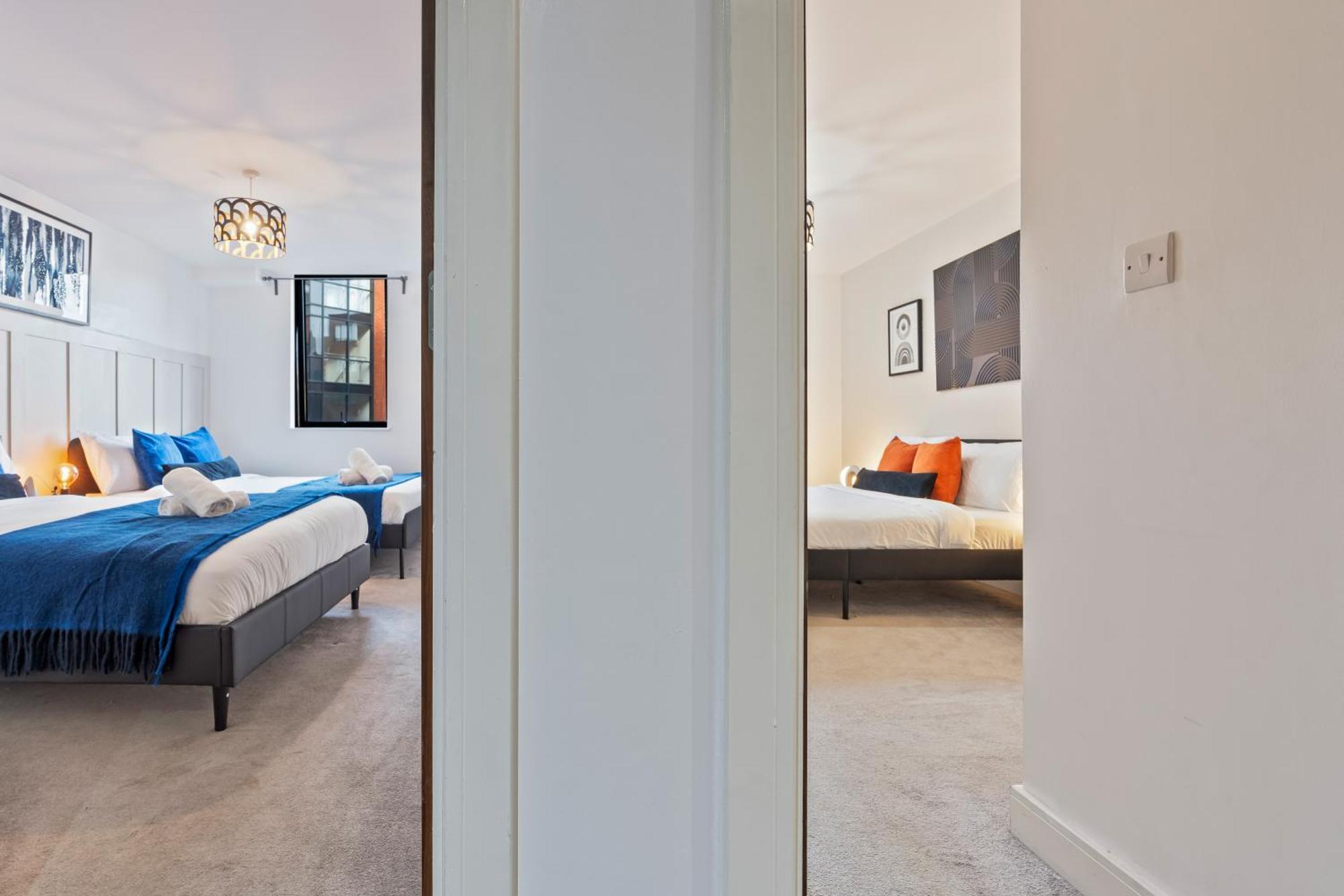 Luxury 2 Bed, Free Wi-fi And Paid Parking Apartment *